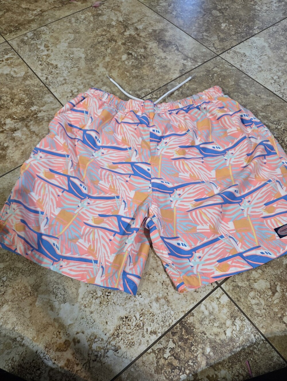 Vineyard Vines Pink & Blue Seaplane Palm Printed Chappy Swim Trunks XL